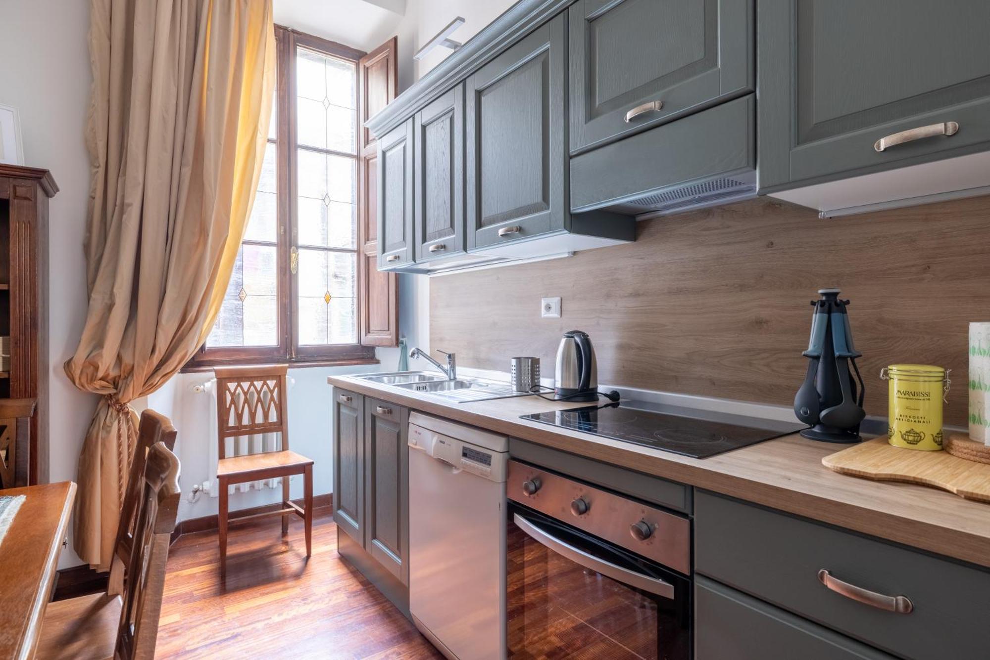 Luxury Apartment In The Heart Of Rome - Near Metro A And B — Photos 2